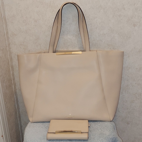 Kate Spade Bag and Wallet Set